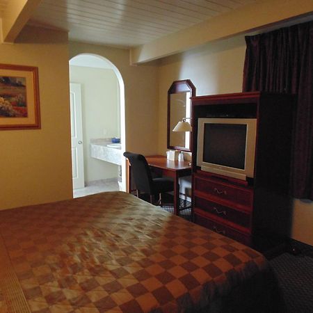 Marina Inn Berkeley Bilik gambar